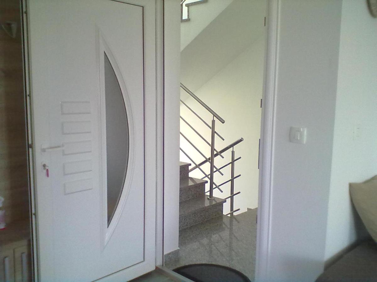 Mihalj Zadar-rtina Miletici Apartmán *